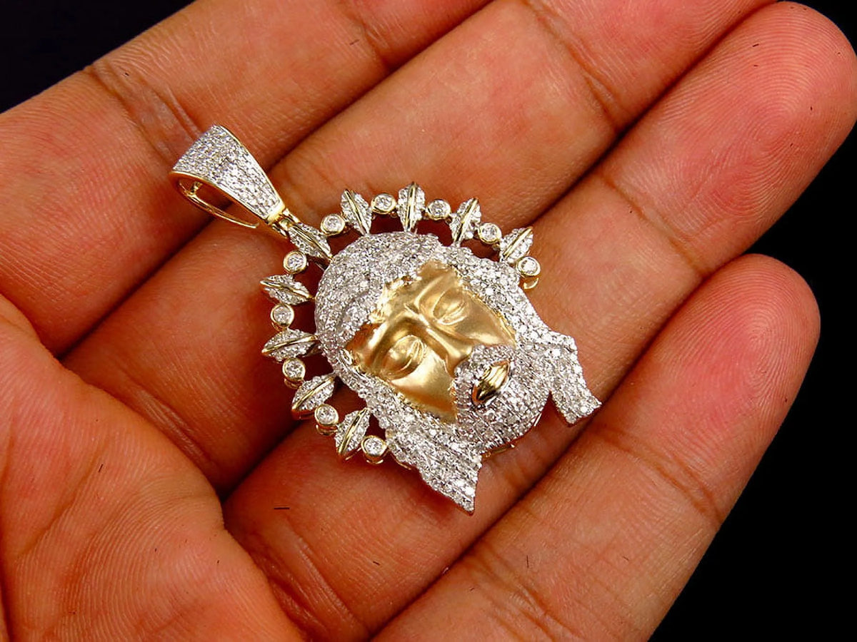 Yellow Gold Diamond Pendant G740