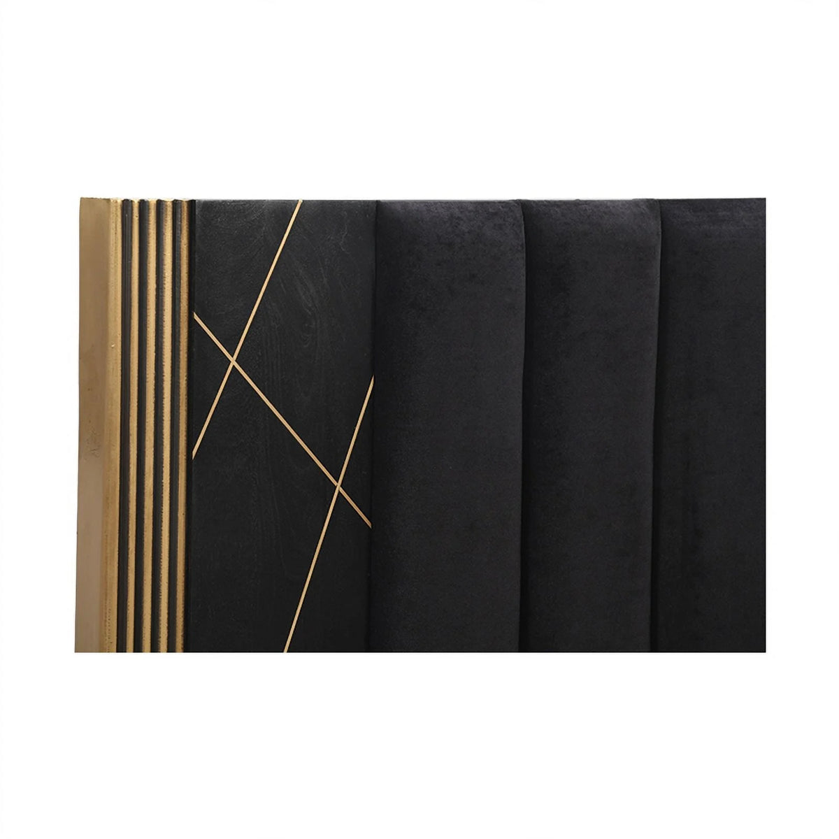 Queen Bed with Wood in Black/Gold O8001