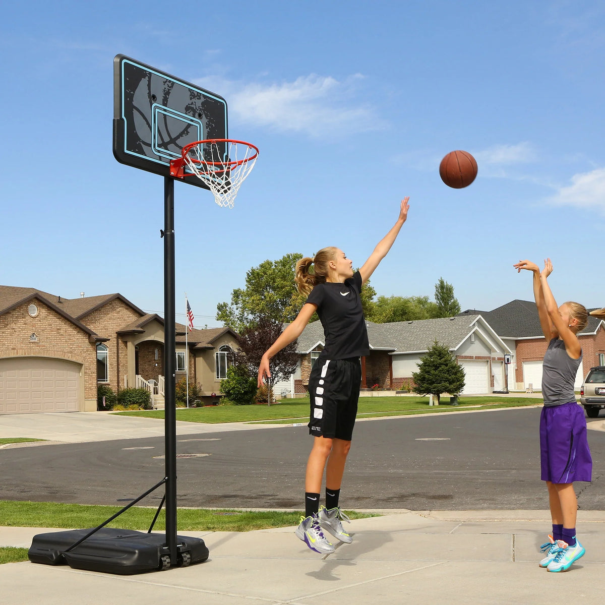 Adjustable Portable Basketball Hoop 44 inch HDPE Plastic H8876