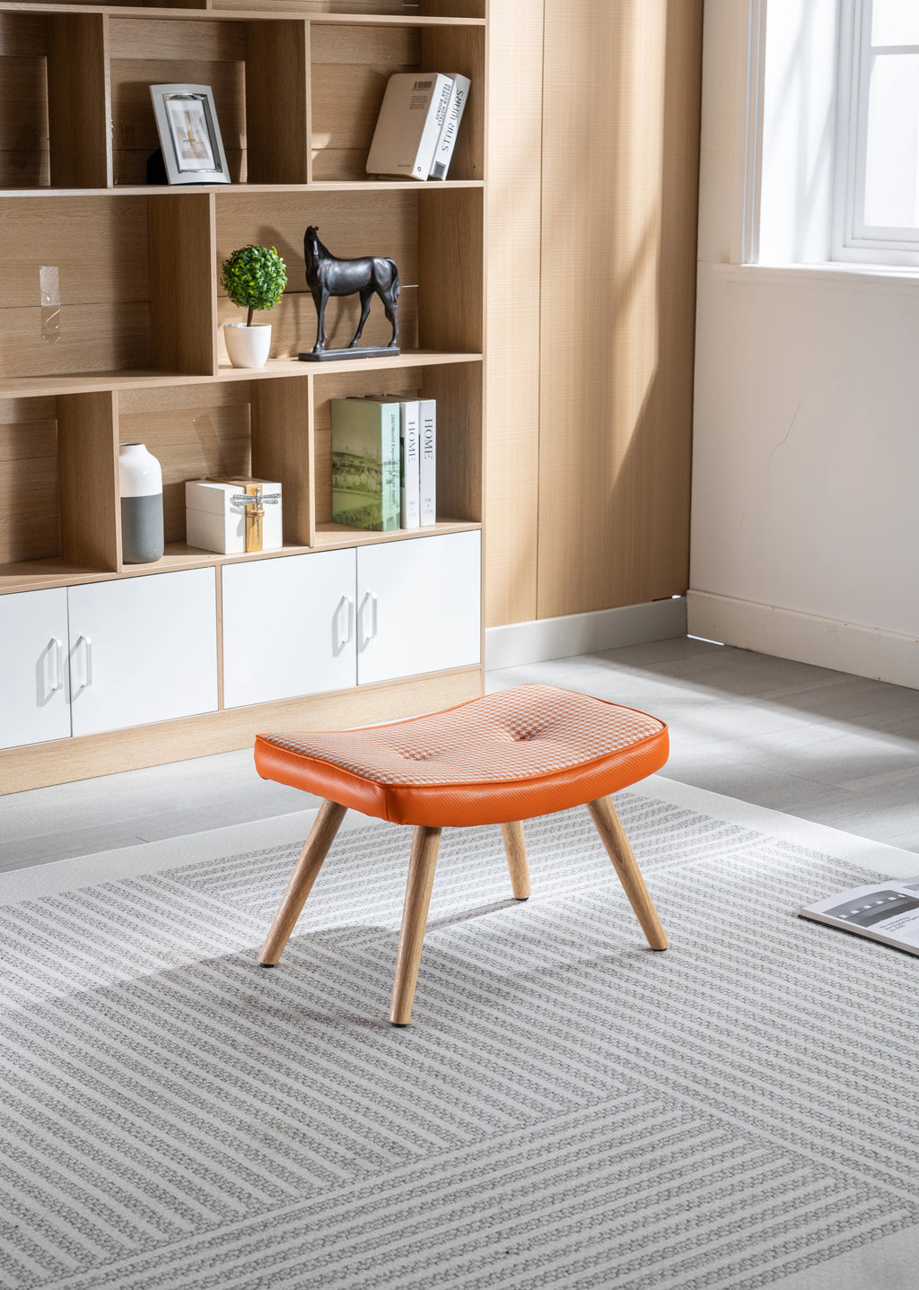 Wooden Step Stool with Cushion and Non-Slip Pad U545834