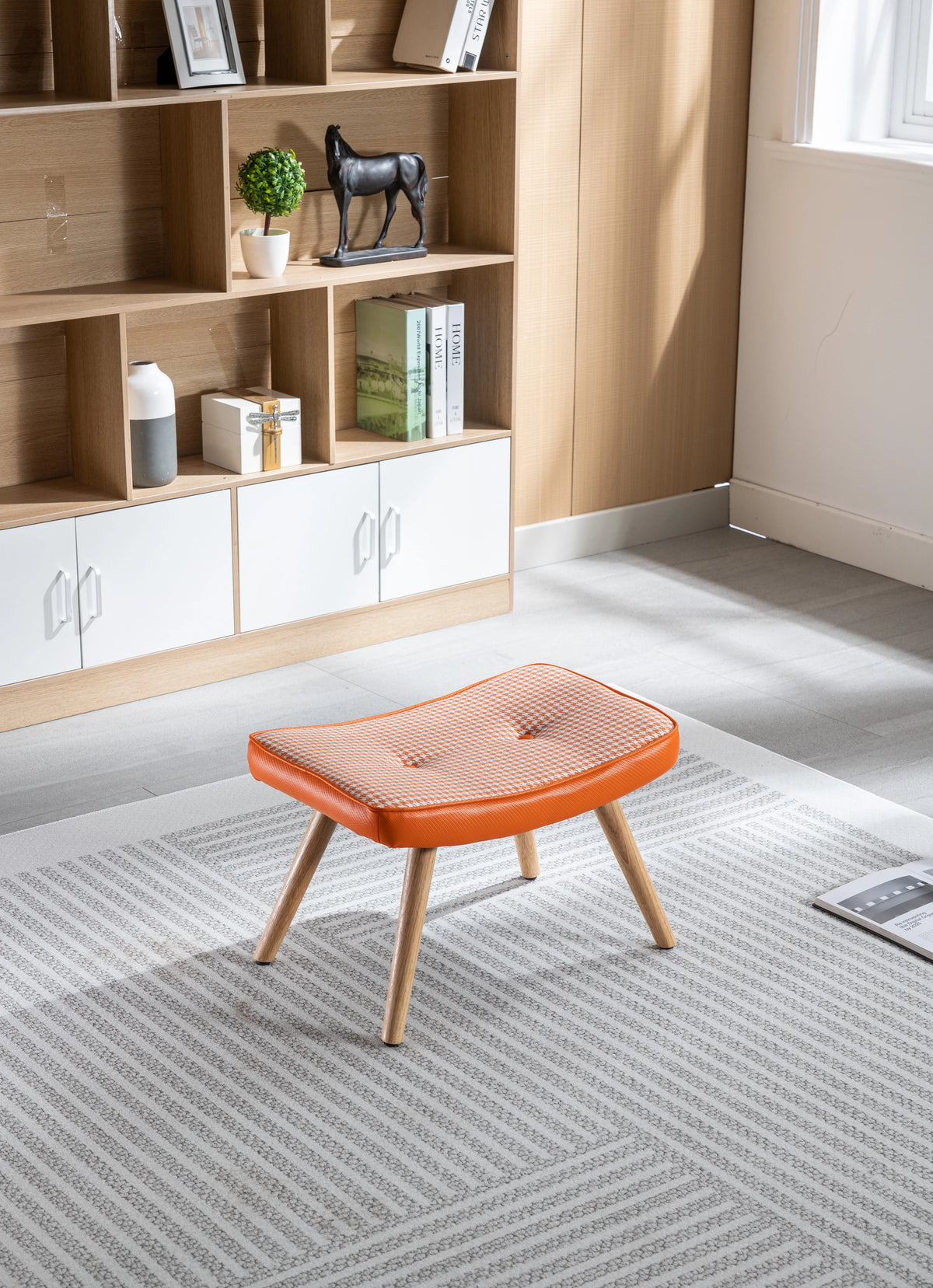 Wooden Step Stool with Cushion and Non-Slip Pad U545834