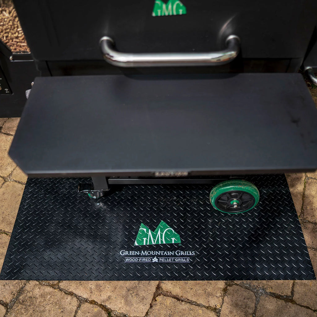 Black BBQ Floor Mat B475
