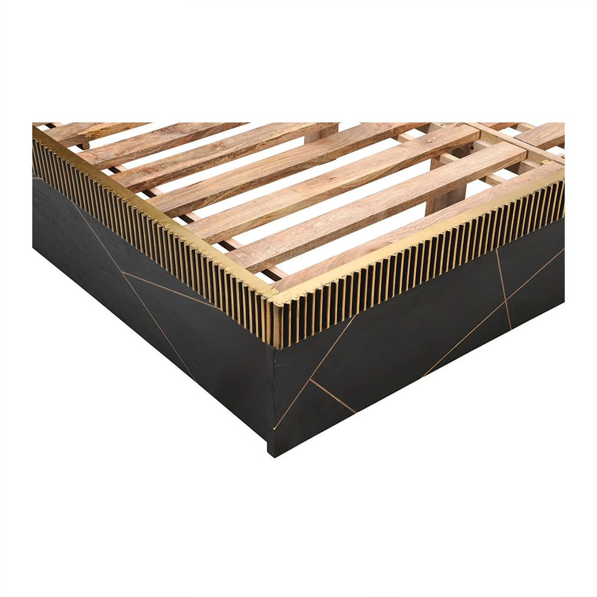 Queen Bed with Wood in Black/Gold O8001