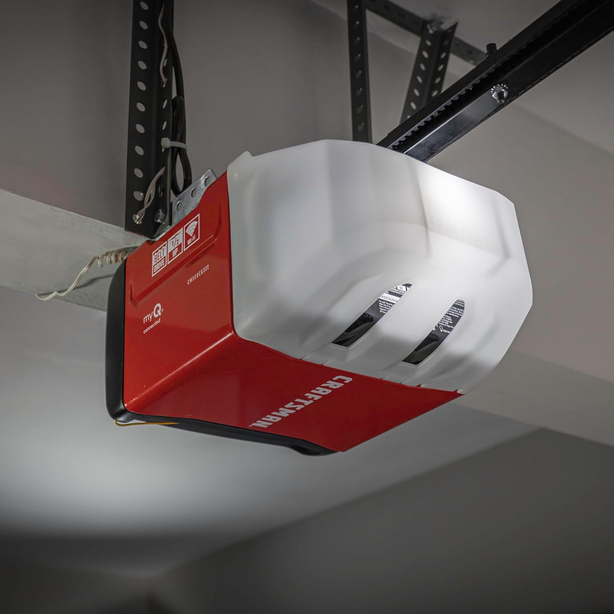 1/2-HP Smart Belt Drive Garage Door Opener Q2235