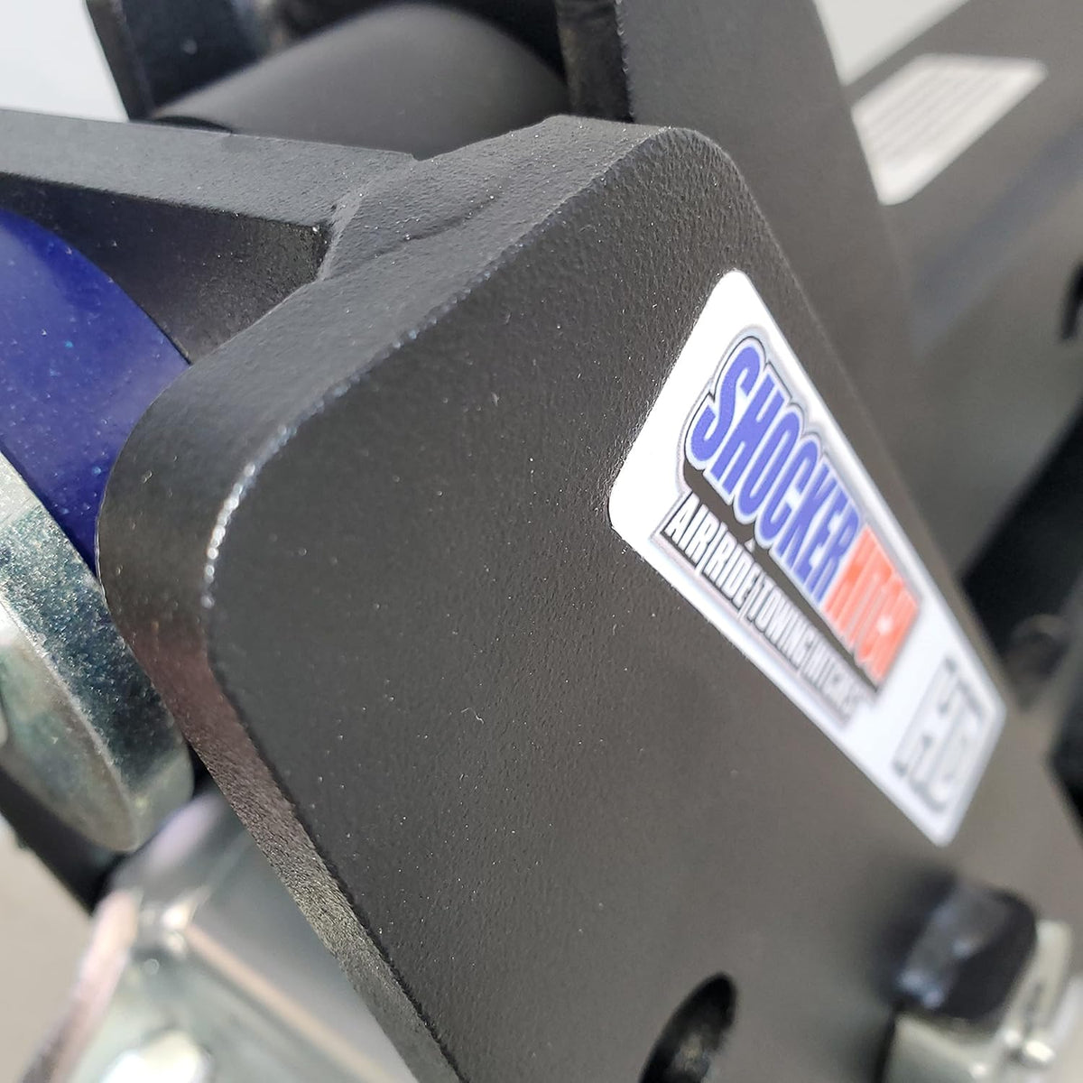 Black Air Hitch & Raised Ball Mount Q568571