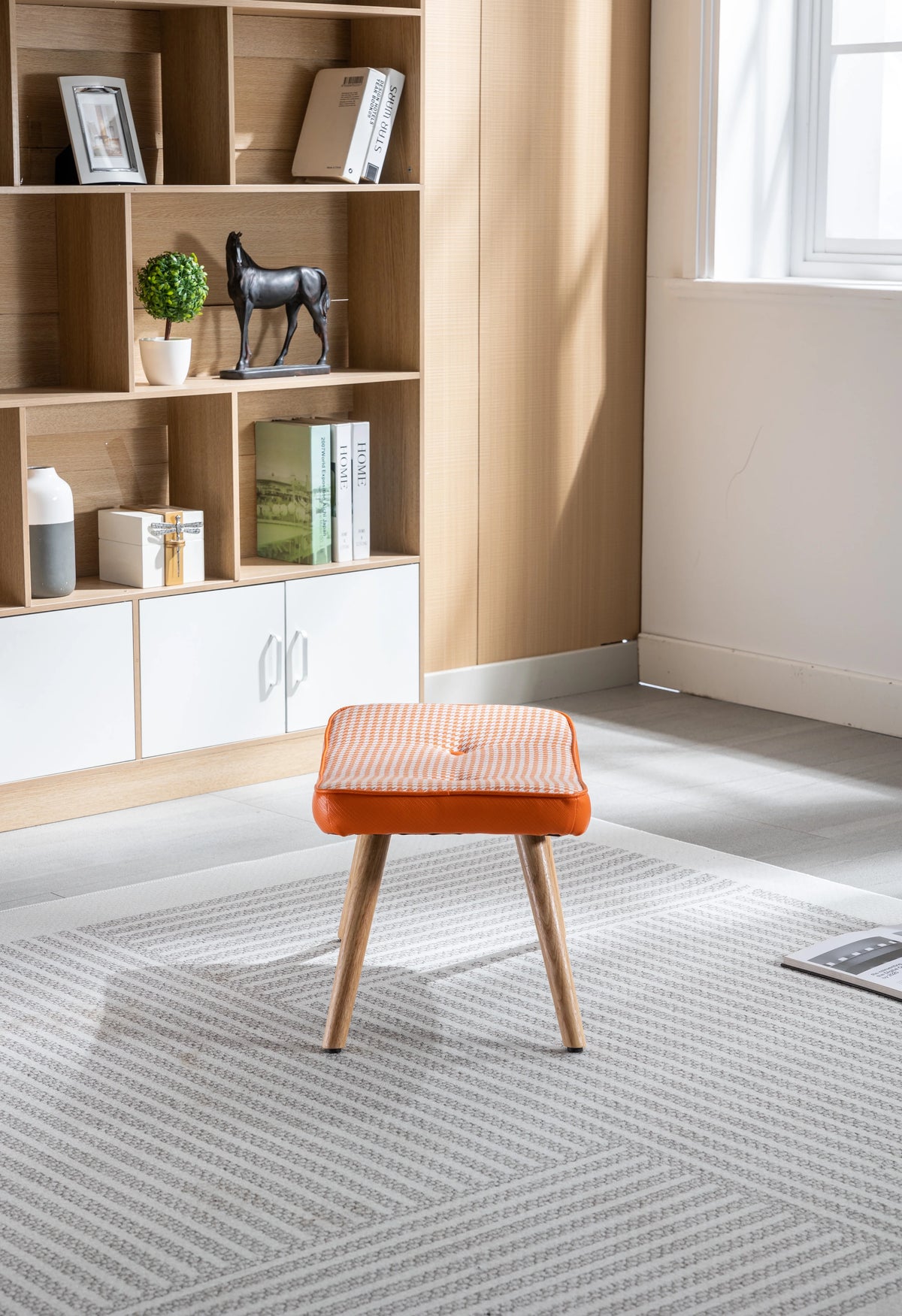 Wooden Step Stool with Cushion and Non-Slip Pad U545834