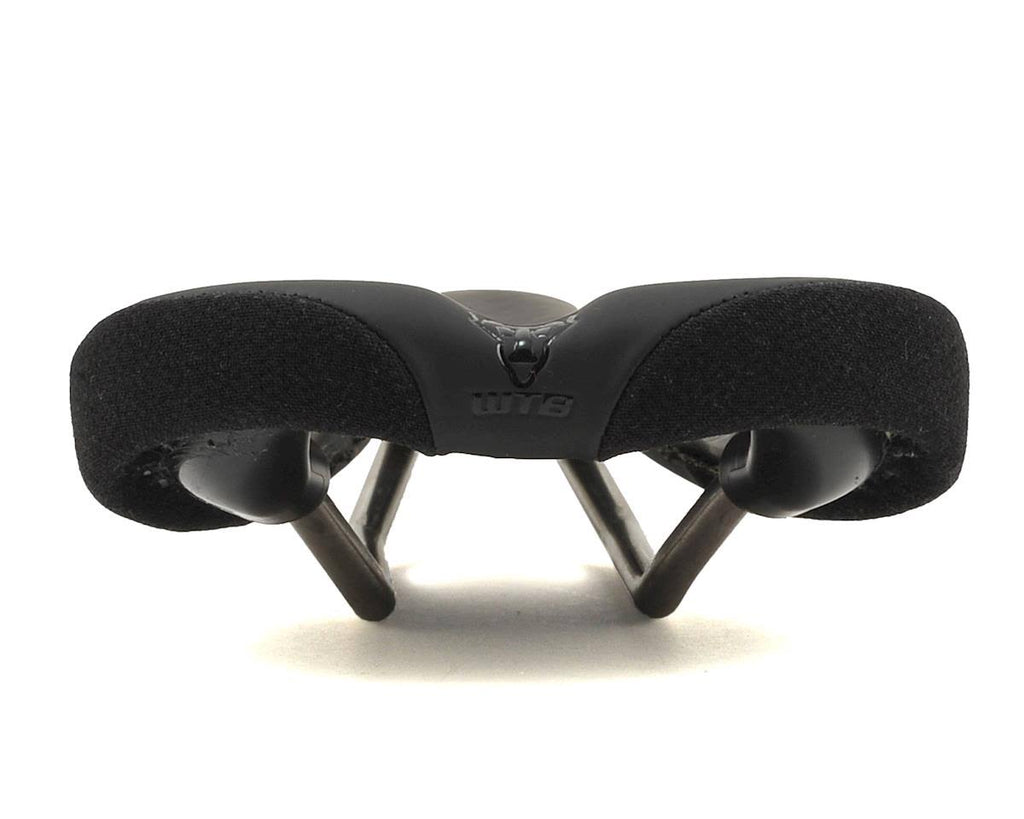 Black Saddle I87032