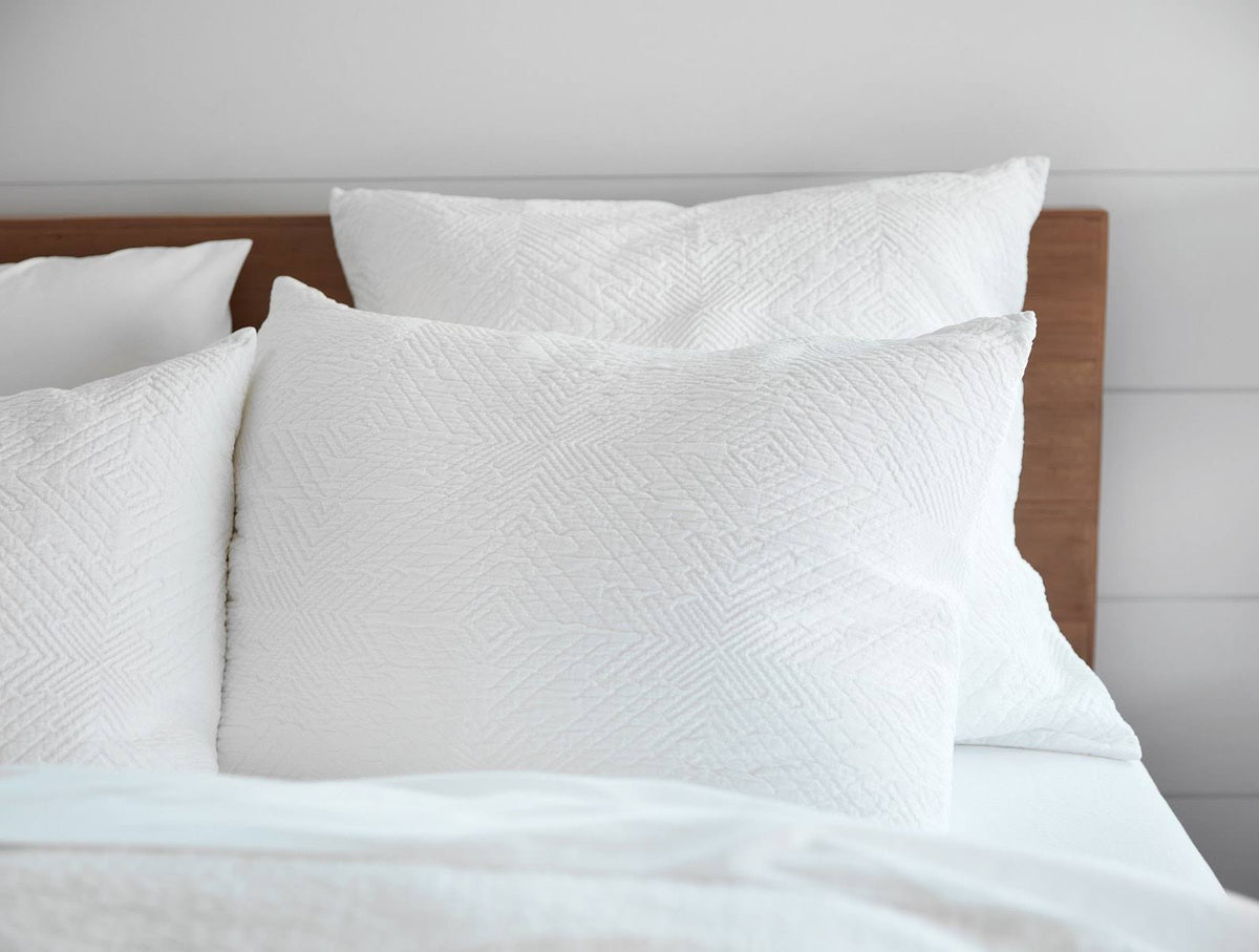 Standard Organic Matelasse Sham N5401