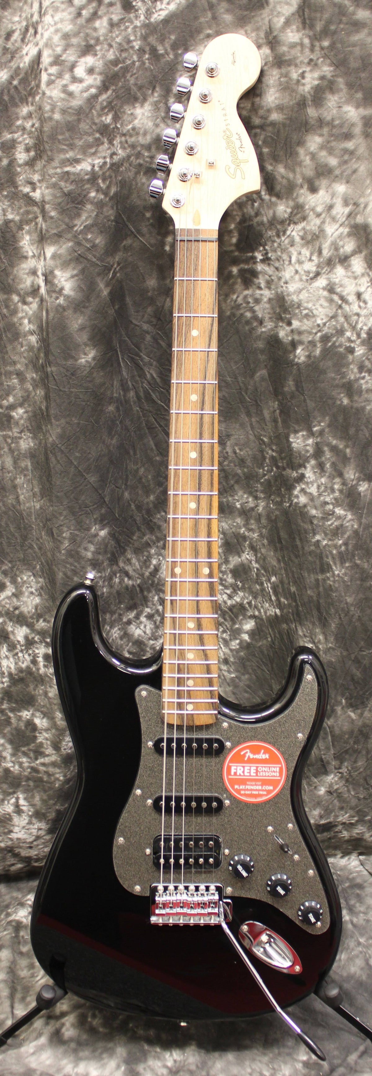 Montego Black Metallic Electric Guitar L24597