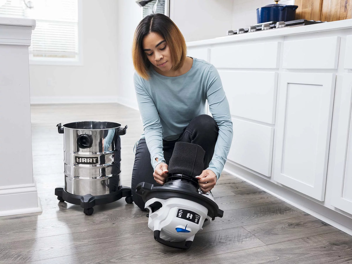 6 Gallon 5 Peak HP Stainless Steel Wet/Dry Vacuum V450664