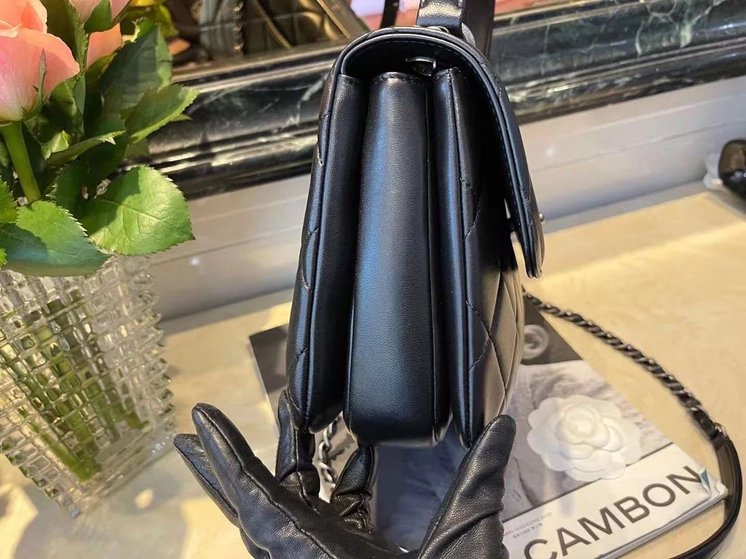 Black Flap Bag V512
