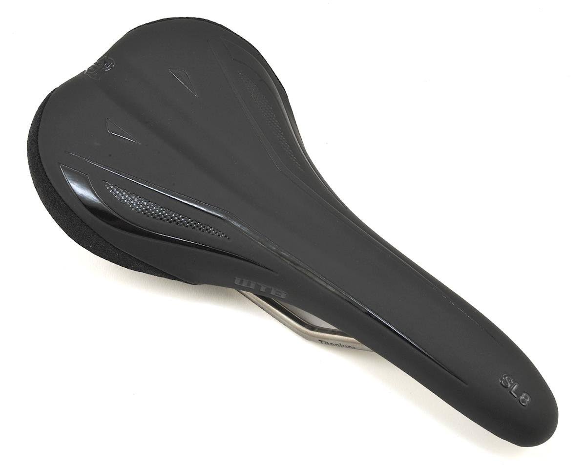 Black Saddle I87032