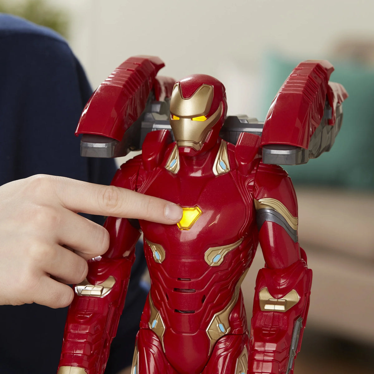 Iron Man Figure V683